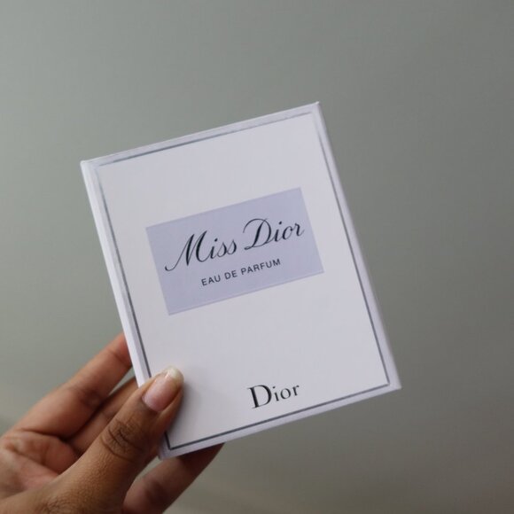 Mini Miss Dior 0.17 Perfume & Body Milk Set - Picture 2 of 6